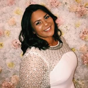 Meet your Posher, Christina